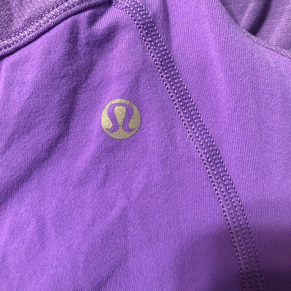 Lulumemon tank ( sold on another site) - Picture 3 of 3